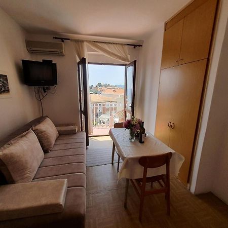 Apartments Andjus Sveti Stefan Luaran gambar