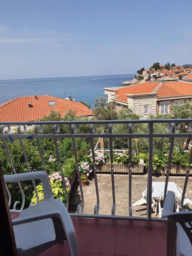 Apartments Andjus Sveti Stefan Luaran gambar