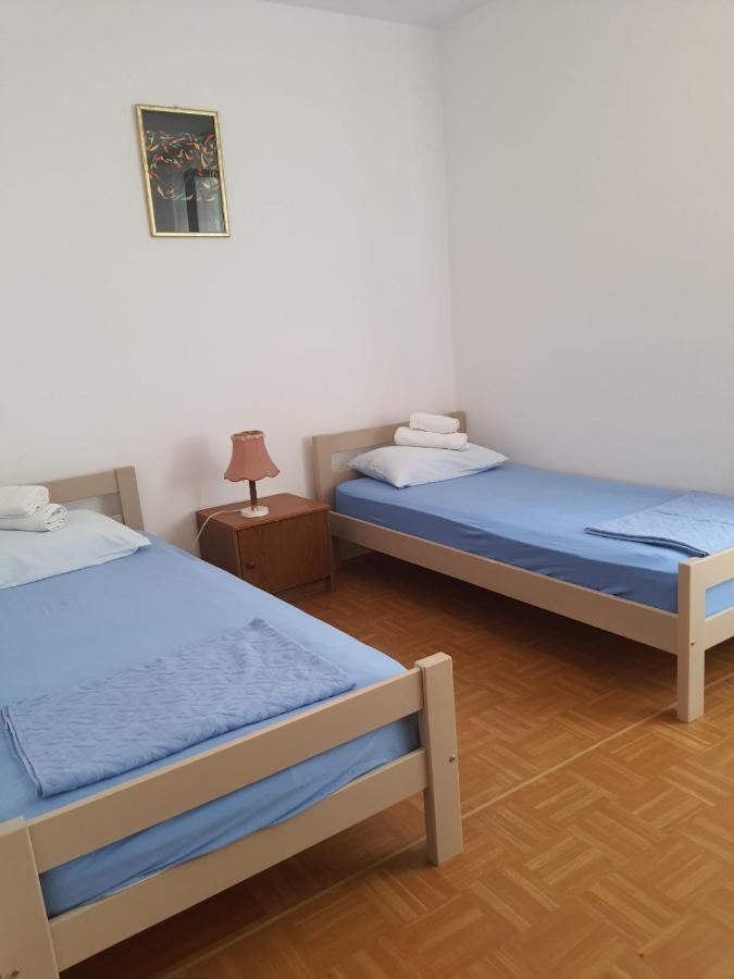 Apartments Andjus Sveti Stefan Luaran gambar