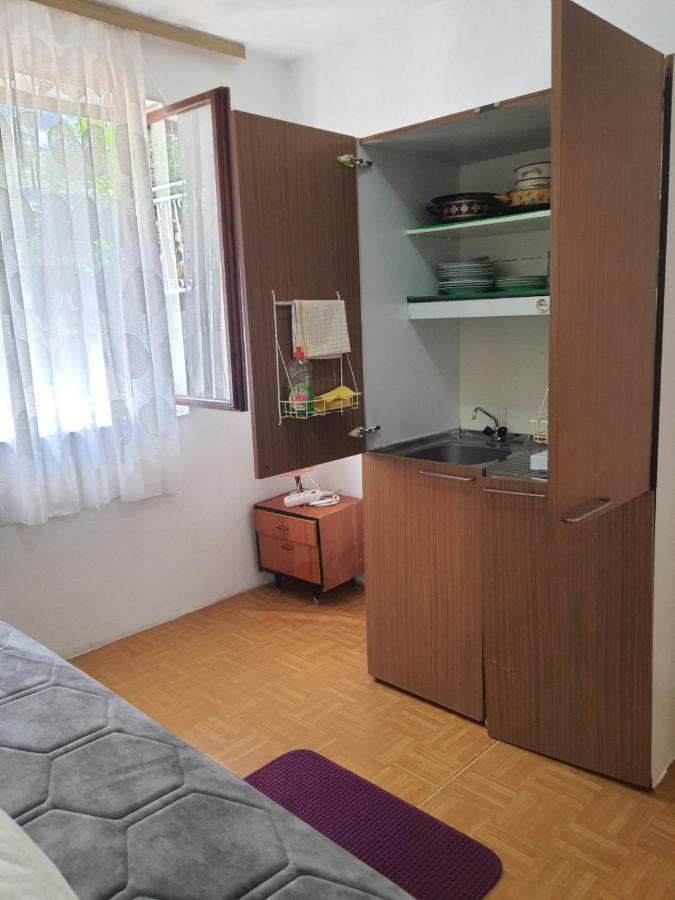 Apartments Andjus Sveti Stefan Luaran gambar