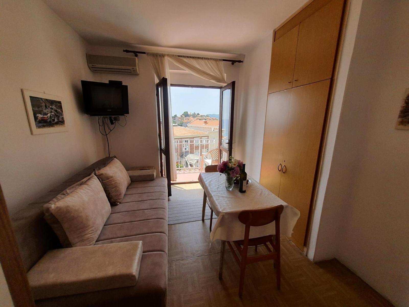 Apartments Andjus Sveti Stefan Luaran gambar